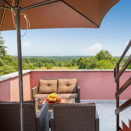 Stunning In With Wifi Apartment